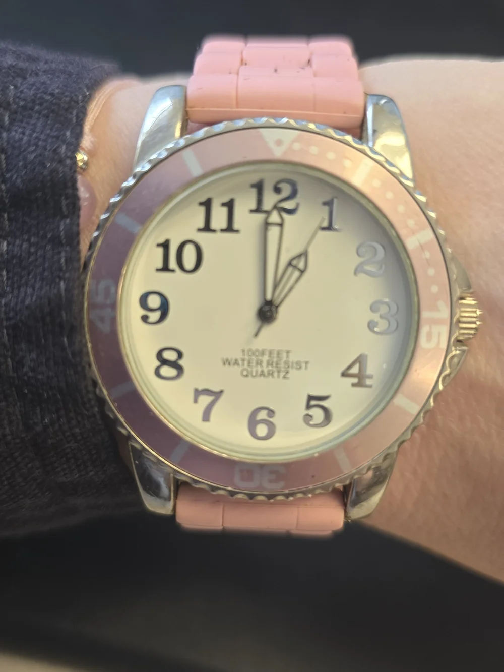 Pink Silicone Strap Casual Watch, Water Resistant
